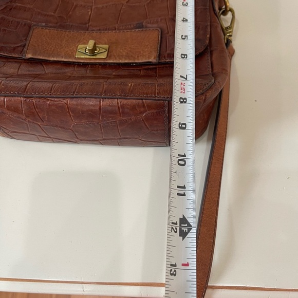 FOSSIL Brown Cowhide Leather Turn Lock Croc Embossed Crossbody Bag vintage bag - Picture 11 of 14